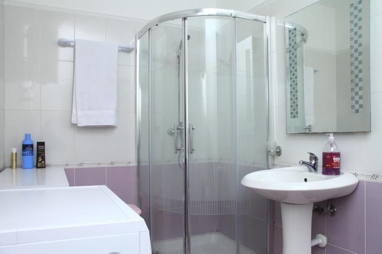 Beautiful Apartment At Port Side! Durrës Eksteriør billede
